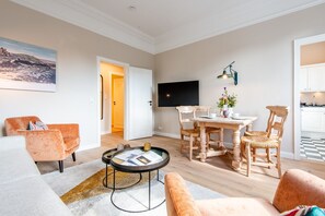 Nicht klassifiziertes Bild, 2 von 42, Schaltfläche