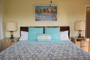 4 chambres, fer et planche à repasser, lit parapluie, Wi-Fi gratuit