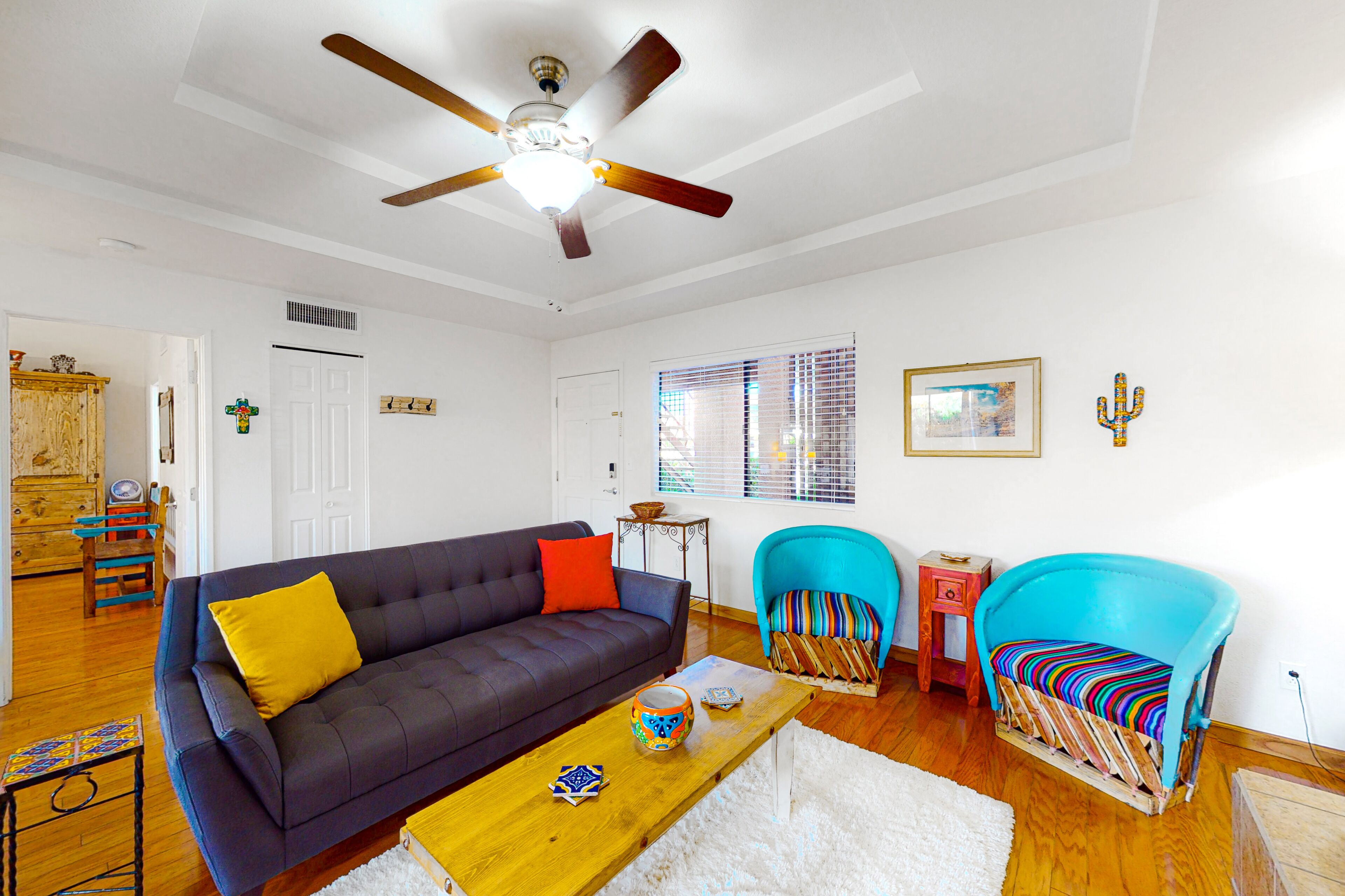 Mountain-view condo with shared pool, hot tub, gym, & golf - snowbird-friendly