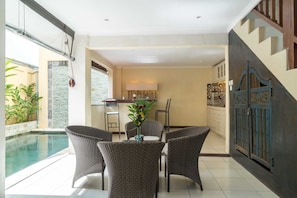 Interior - Studio Atas (Seminyak)