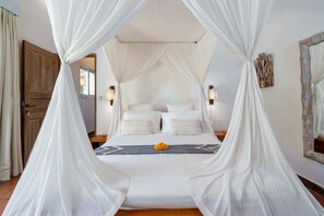 Basic Villa, Multiple Beds | 4 bedrooms, in-room safe, desk, laptop workspace - Villa Sami Luwih (Seminyak)