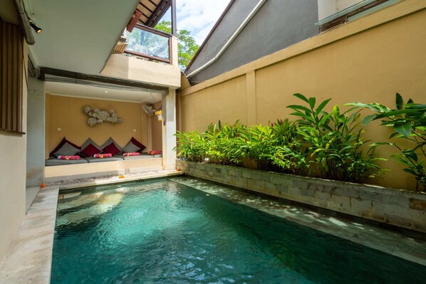 Appartement, 2 grands lits | Piscine | Piscine extérieure