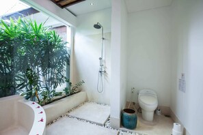 Bathroom - Villa Kambodja (Seminyak)