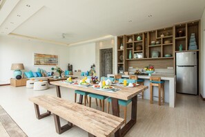 Basic Villa, Multiple Beds | Private kitchen - Villa Anak (Seminyak)