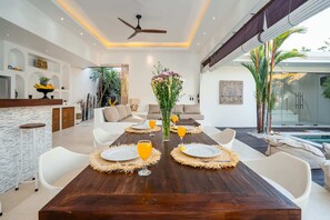 基础别墅, 多张床 | 用餐