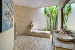 Basic Villa, Multiple Beds | Bathroom | Free toiletries, hair dryer, bidet, towels