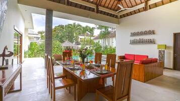 Basic-Villa, Mehrere Betten | Eigene Küche | Kühlschrank, Mikrowelle, Ofen, Herdplatte