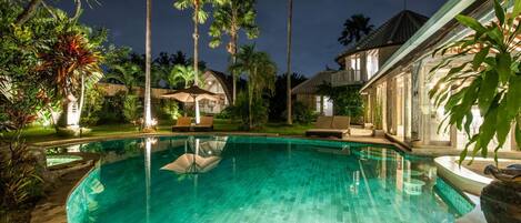 Vila Basic, Beberapa Tempat Tidur | Eksterior