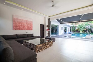 Villa, plusieurs lits | 3 chambres, bureau, espace de travail pour ordinateur portable