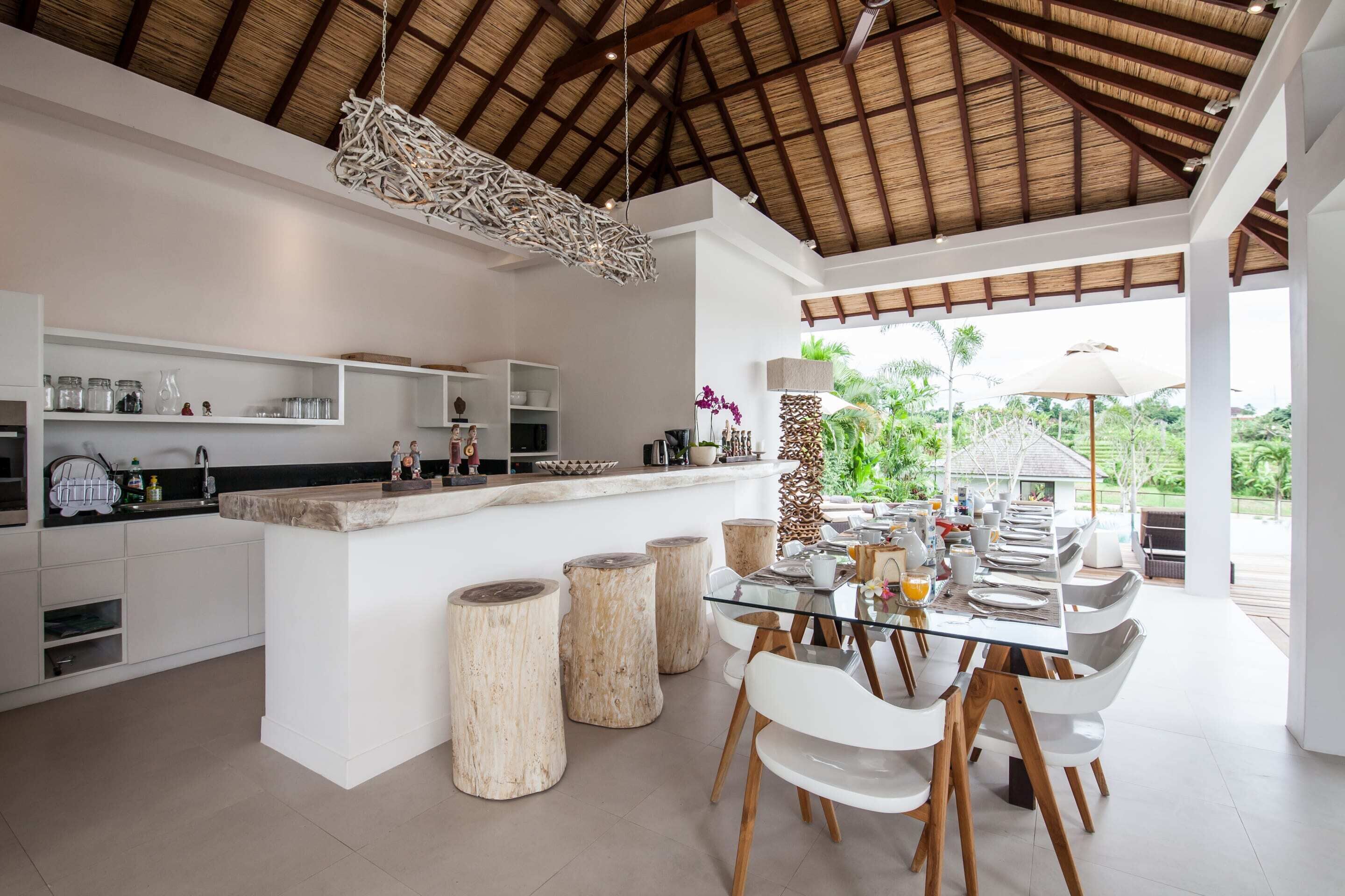 Basic Villa, Multiple Beds | Private kitchen | Fridge, microwave, oven, stovetop