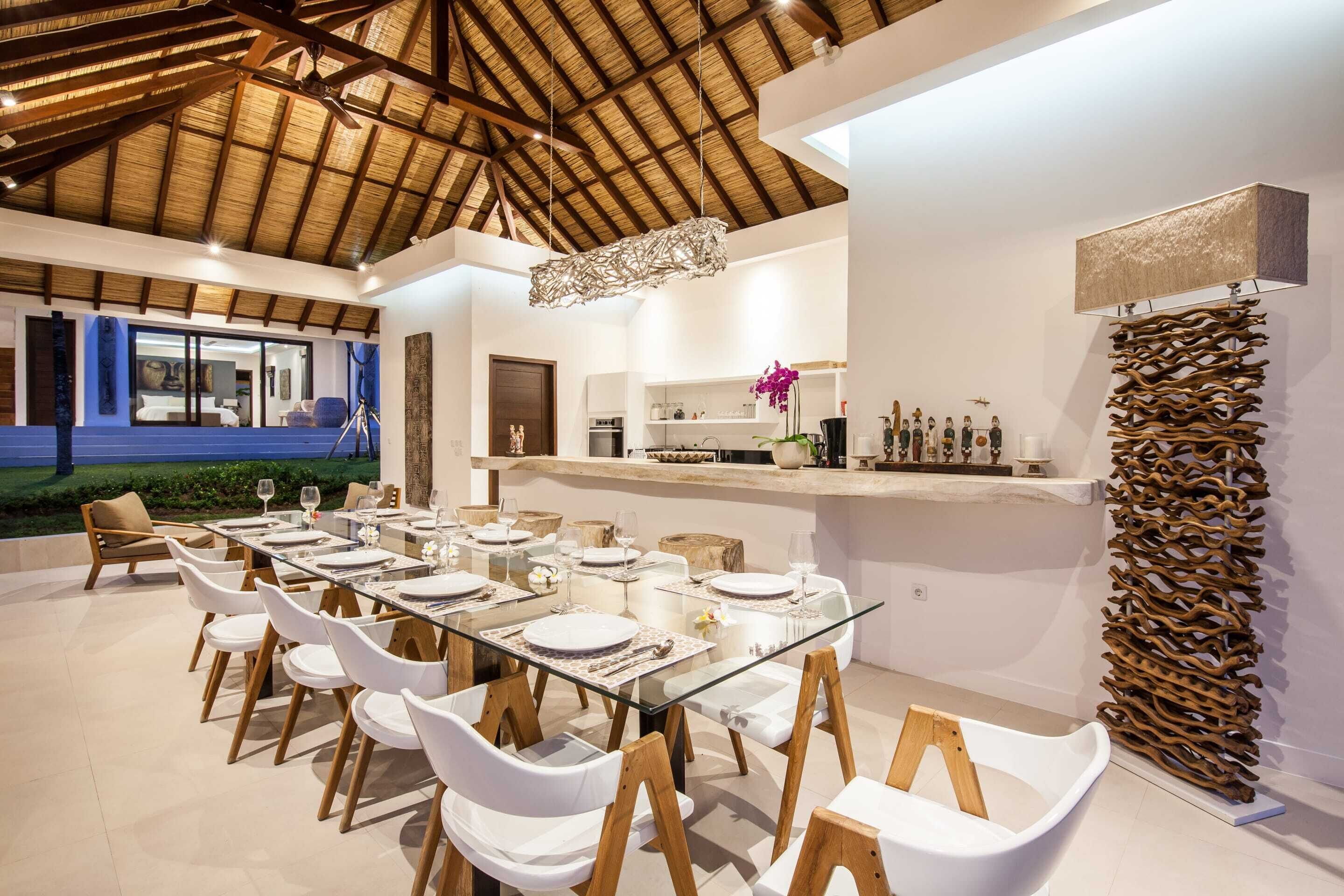 Basic Villa, Multiple Beds | Private kitchen | Fridge, microwave, oven, stovetop