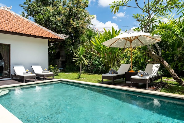 Villa, plusieurs lits | Piscine | Piscine extérieure