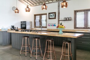 Basic Villa, Multiple Beds | Private kitchen - Villa Ganesha (Canggu)