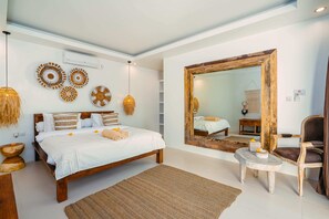 Basic Villa, Multiple Beds | 3 bedrooms, in-room safe, desk, laptop workspace - Villa Marula (Seminyak)