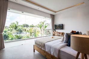 Basic Villa, Multiple Beds | 4 bedrooms, in-room safe, desk, laptop workspace - Villa Hugo (Canggu)