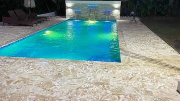 Outdoor pool, a heated pool