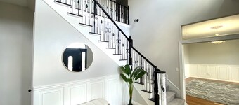 Gorgeous 8-Bedroom Mansion with Private Pool in Cedar City