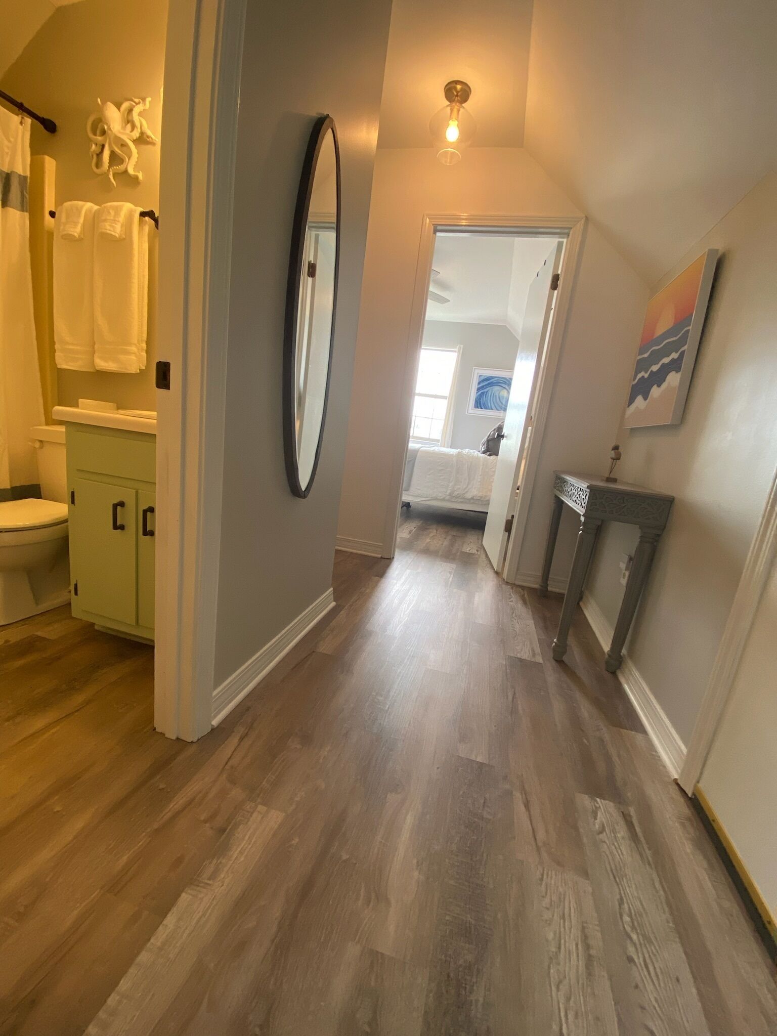 3 chambres, fer et planche à repasser, Wi-Fi, literie fournie
