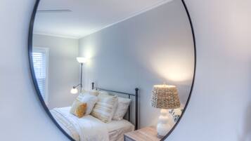 3 sovrum, strykjÀrn/strykbrÀda, gratis wi-fi och sÀngklÀder