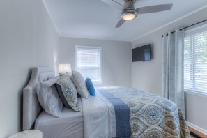3 habitaciones, tabla de planchar con plancha y wifi gratis