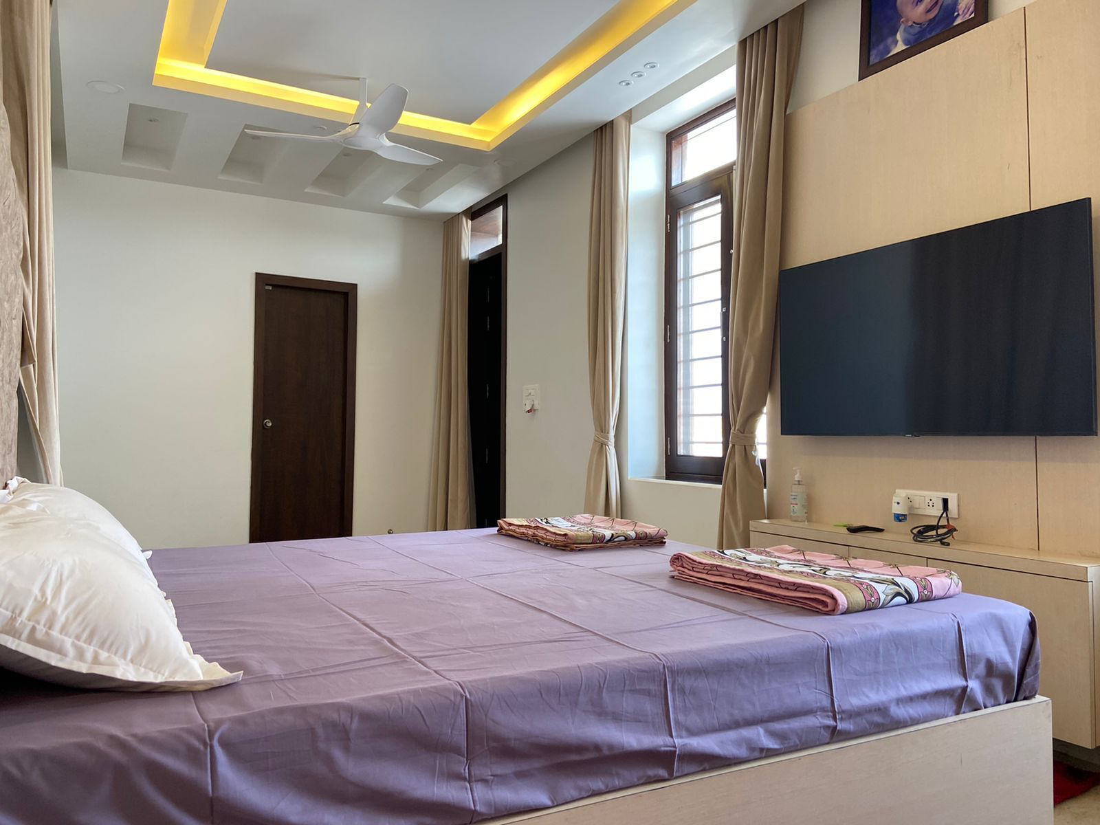 1 bedroom, iron/ironing board, free WiFi, bed sheets