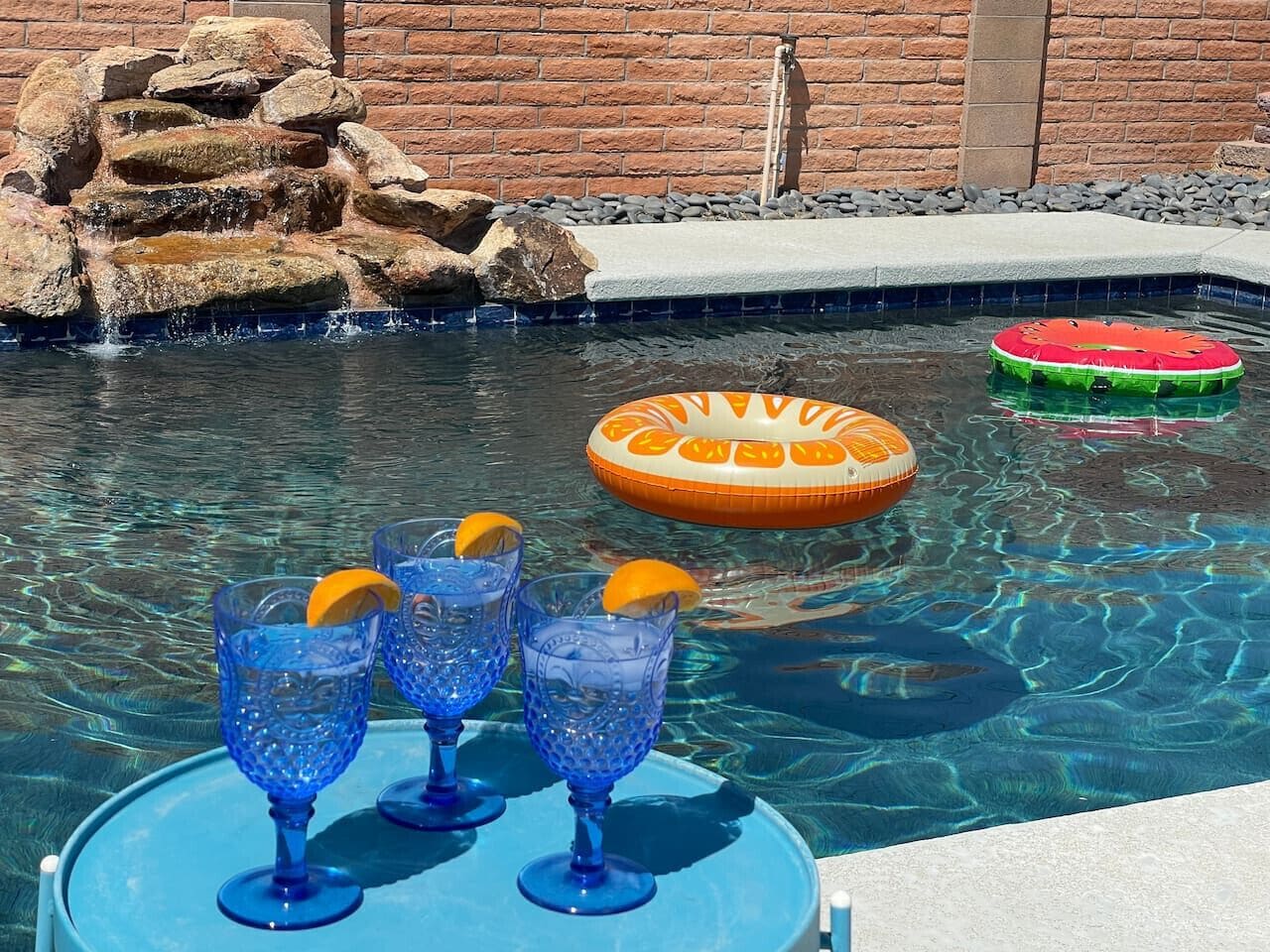 Piscina externa, piscina aquecida