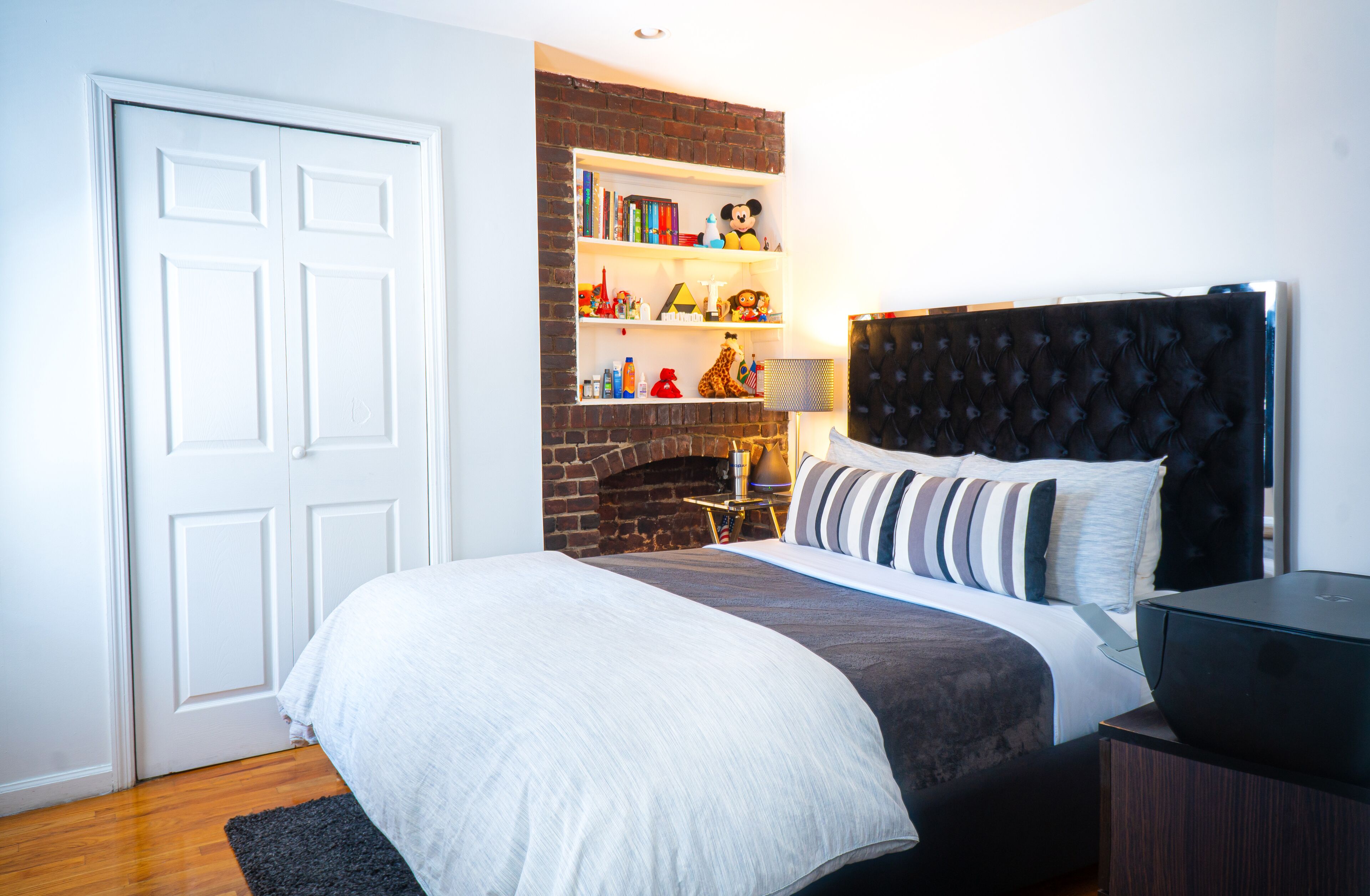 2 bedrooms, iron/ironing board, travel crib, free WiFi