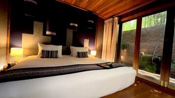 豪華客房, 花園景 | 1 間睡房、埃及棉床單、高級寢具、迷你吧