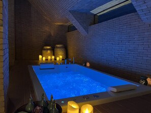 Salas de tratamiento para parejas y masajes con piedras calientes 