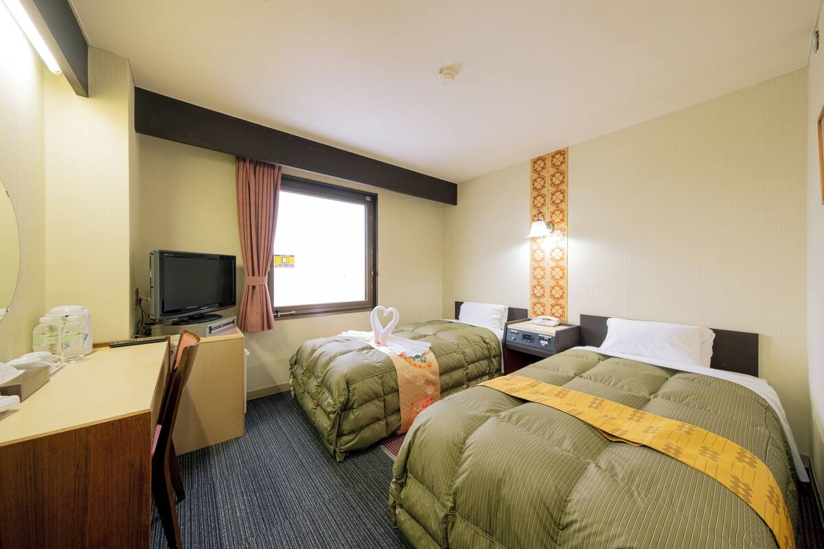 Wifi gratis y ropa de cama