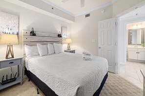 Unclassified image, 5 of 48, button