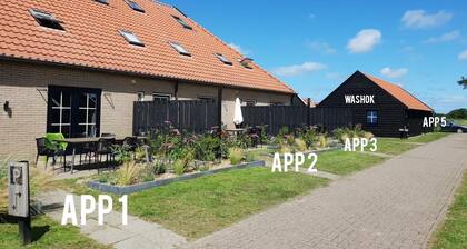 Newly renovated apartments on large grounds