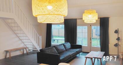 Newly renovated apartments on large grounds