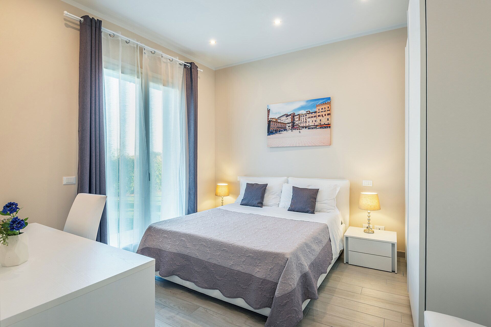 5 bedrooms, iron/ironing board, free WiFi, bed sheets