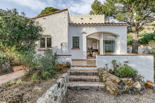 Villa 'Casa Nostra - Tramuntana' près de la plage avec vue sur la mer et grand jardin