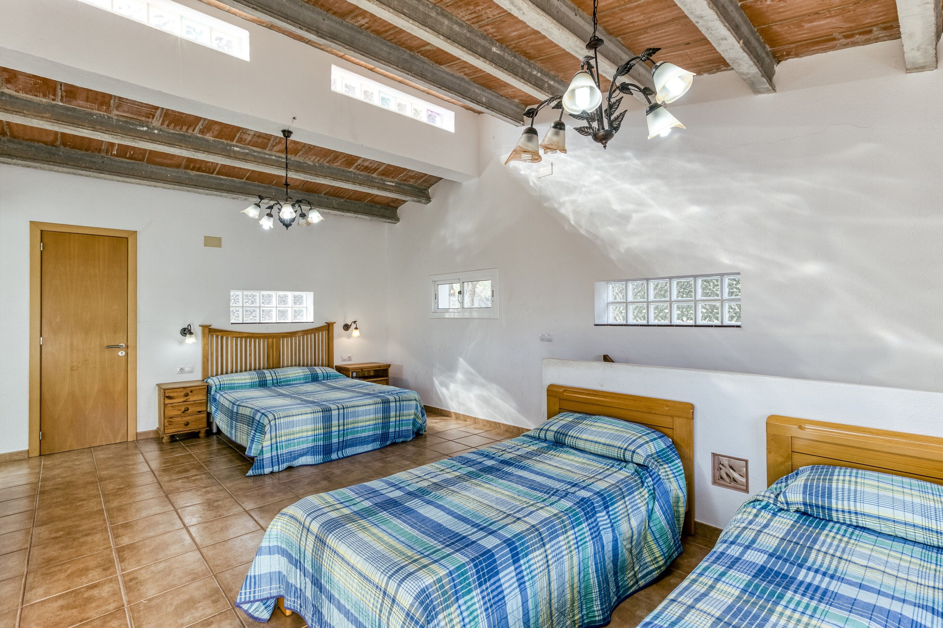 4 camere, Wi-Fi, lenzuola