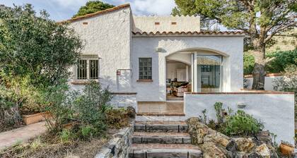 Villa 'Casa Nostra - Tramuntana' in Strandnähe mit Meerblick und großzügigem Garten