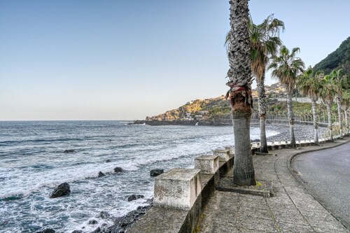 Casa Familia Pestana 1, a Home in Madeira