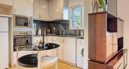 Casa Familia Pestana 2, a Home in Madeira