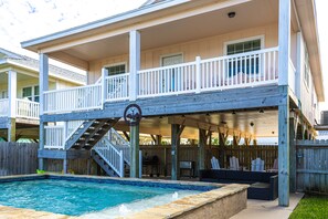 Pool - Pet Friendly, Private Pool, In Town, Views of Wetlands (Port Aransas)