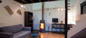Manganese House - La Mina Rural