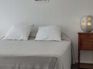 2 bedrooms, free WiFi