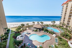 A heated pool - 🌴Gulf FRONT-Coastal Decor-2 Pools-2BR Summerhouse 502🌴 (Panama City)