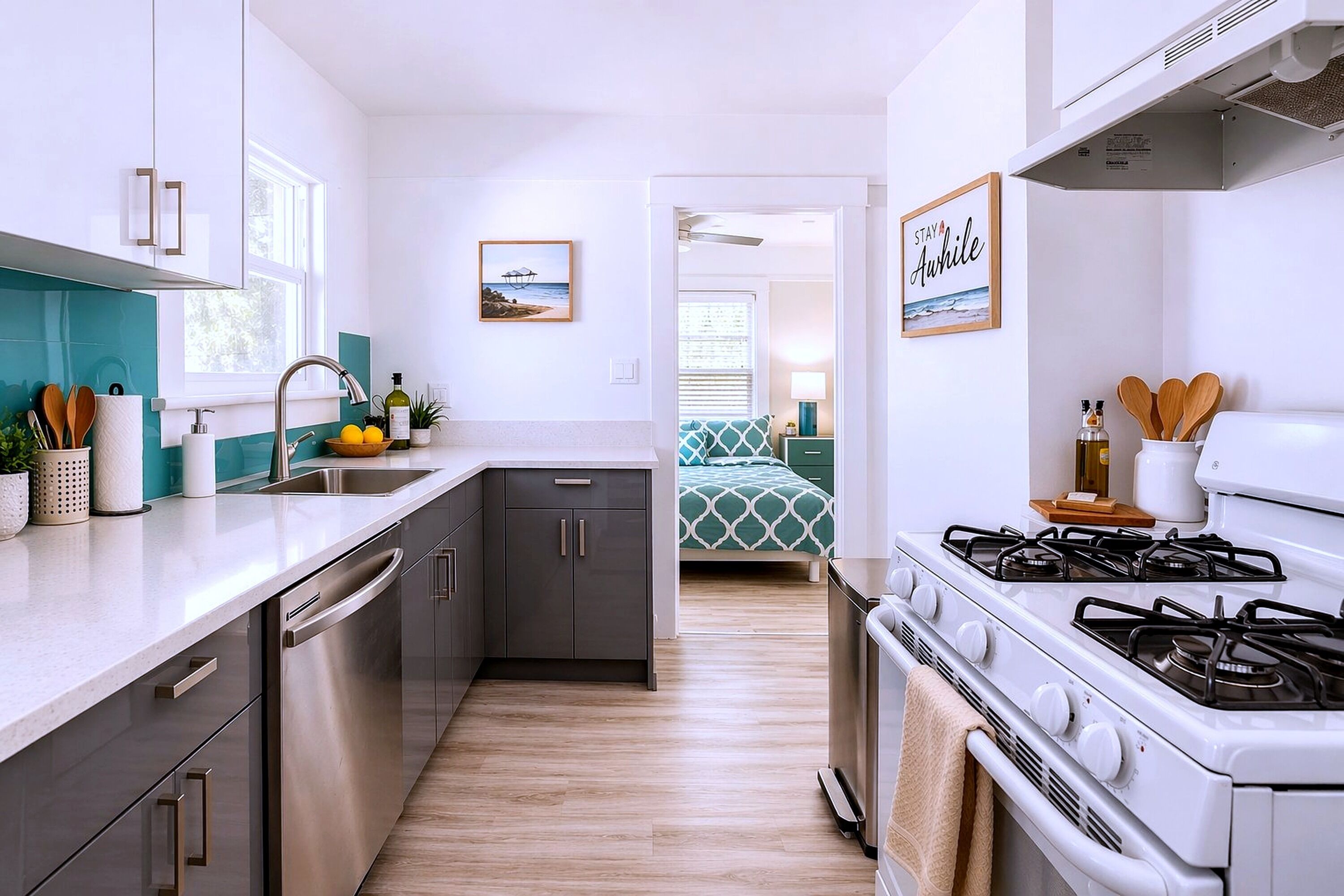 Fridge, microwave, oven, stovetop