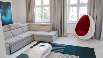 Exclusive Apartment | 2 bedrooms, iron/ironing board, free WiFi