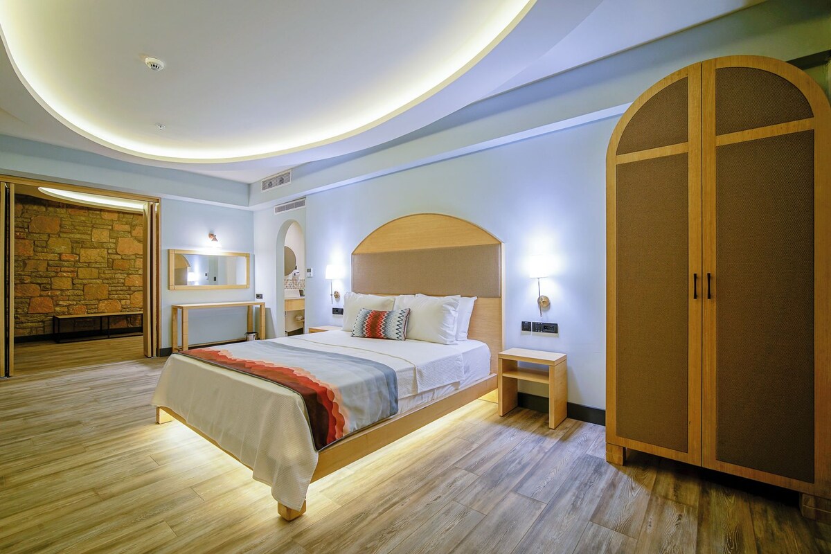 Garden Suite Room