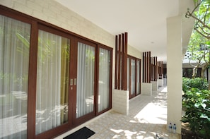 Terrace/patio - The Lokal Penida (Penida Island)