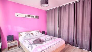 1 chambre, Wi-Fi gratuit, draps fournis