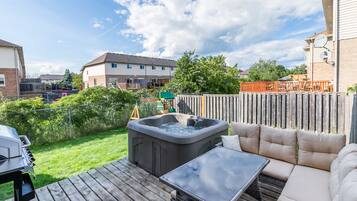Casa de ciudad familiar, 3 habitaciones, hidromasaje | Vista desde la habitación