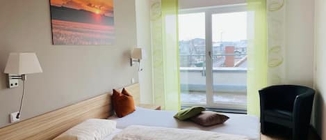 Free WiFi, bed sheets